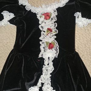 Girls Black Velvet & Lace Dance Costume SC